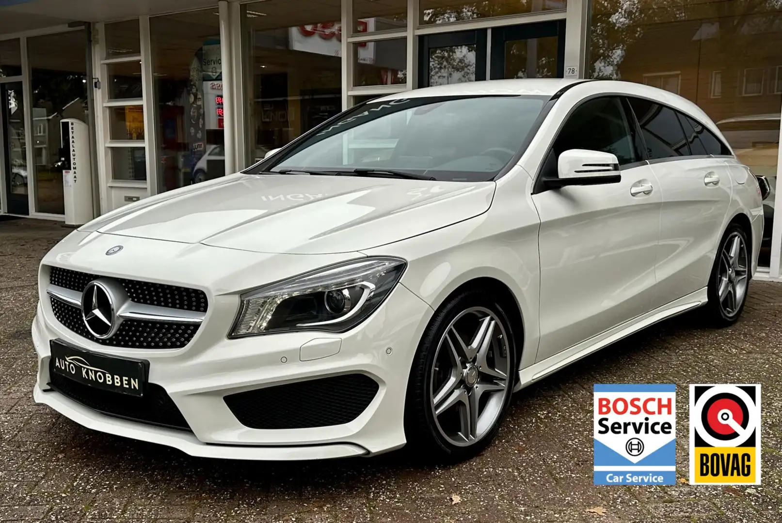 Mercedes-Benz CLA 180 Shooting Brake AMG Line Led, Climat, Navi, Bluetoo Weiß - 1