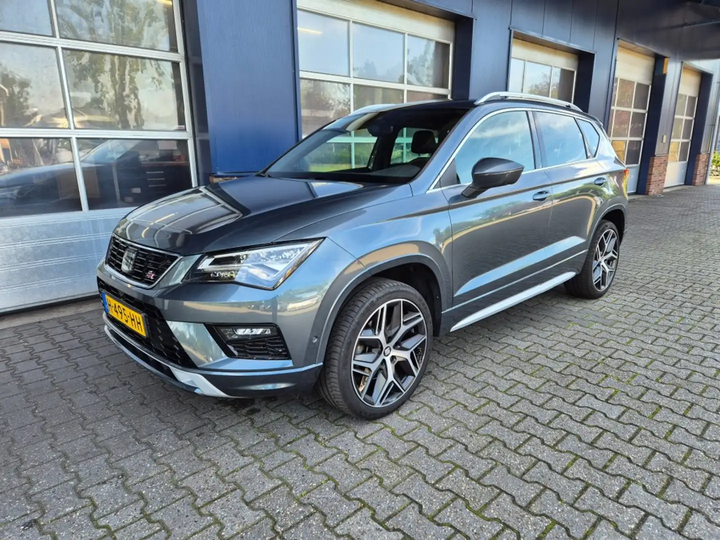 SEAT Ateca 1.5 TSI FR Automaat, 360 camera, Applecarplay/Andr Gris - 1
