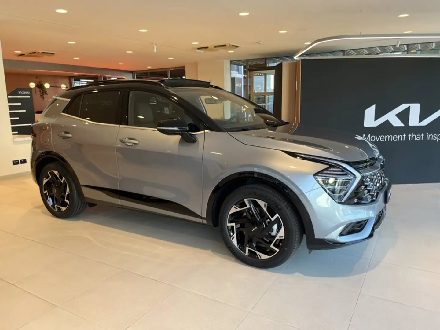 Kia Sportage 1.6 tgdi phev GT-line Sunroof Pack awd auto Zwart - 2