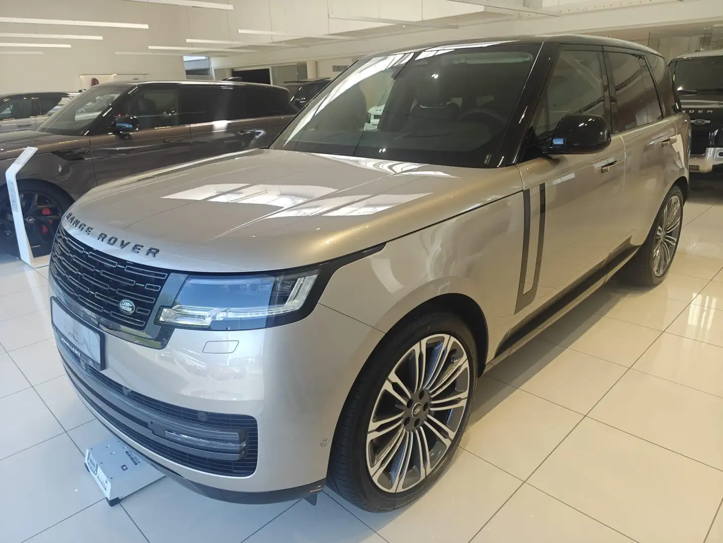 Land Rover Range Rover HSE D300 Oro - 1