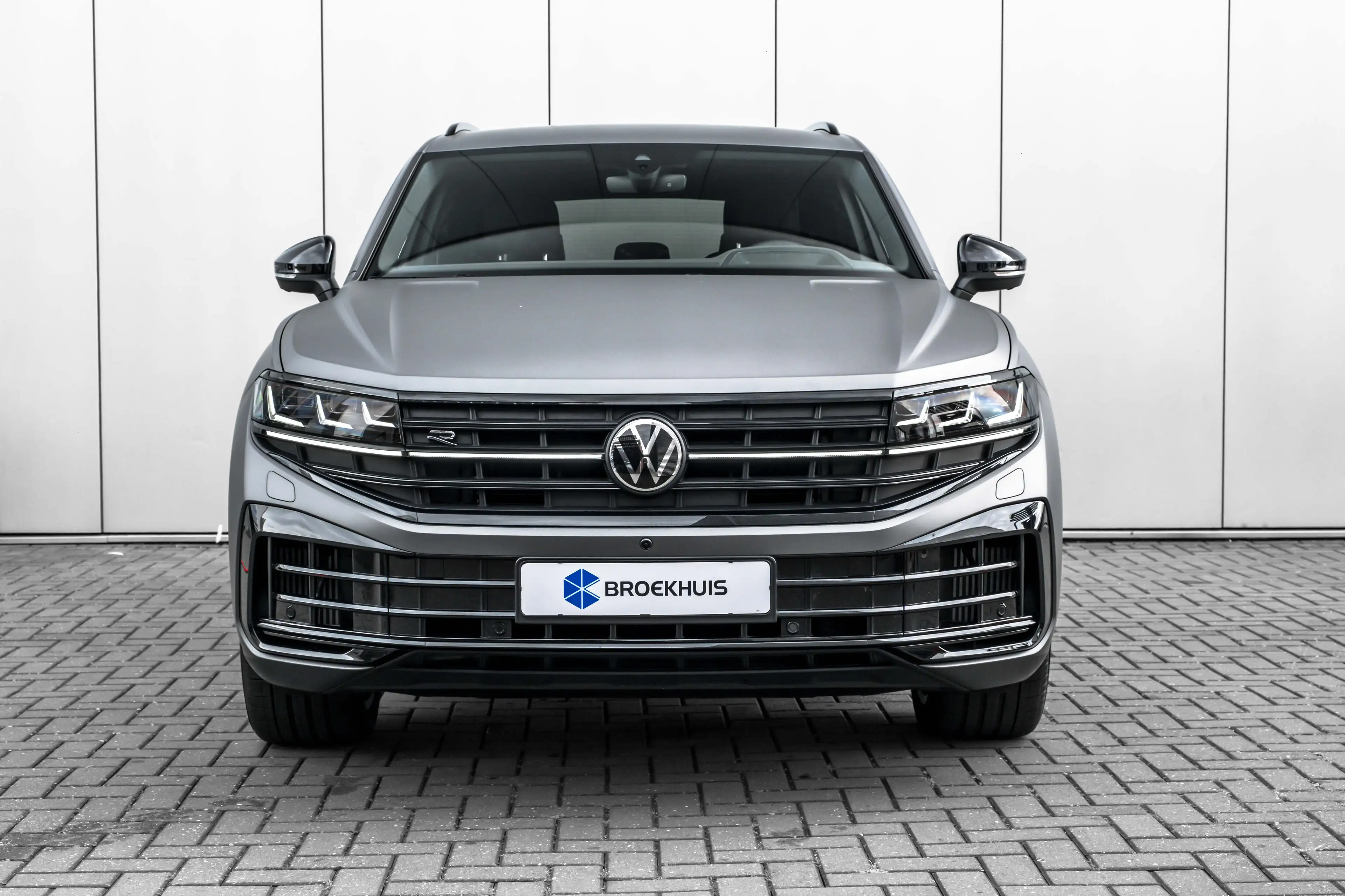 Volkswagen Touareg 3.0 TSi eHybrid 4MOTION R l Trekhaak Elektr. l DYN — photo 3