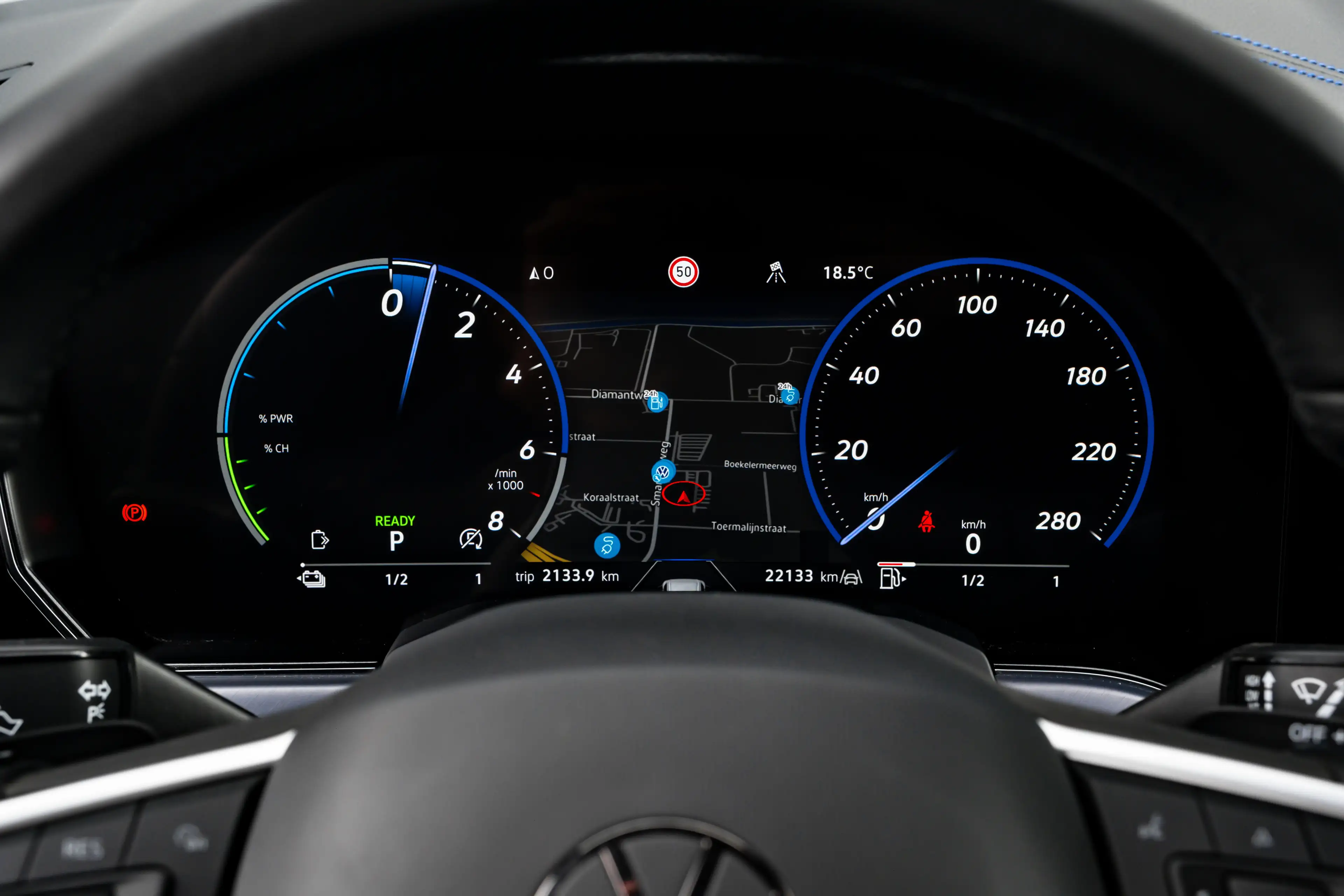Volkswagen Touareg 3.0 TSi eHybrid 4MOTION R l Trekhaak Elektr. l DYN — photo 13