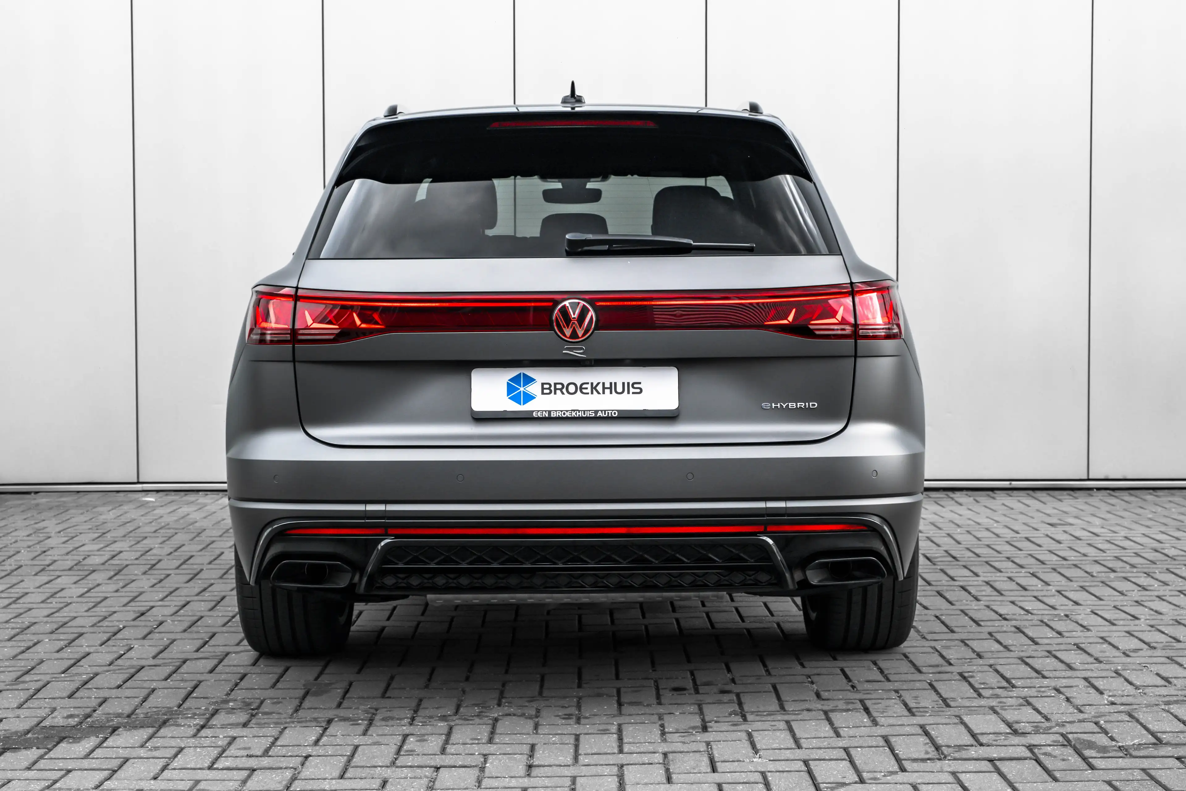 Volkswagen Touareg 3.0 TSi eHybrid 4MOTION R l Trekhaak Elektr. l DYN — photo 4