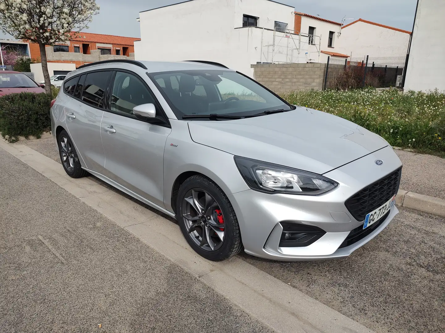 Ford Focus IV SW 1.5 ECOBLUE 120 ST-LINE-X BV8 POWERSHIFT Gris - 1