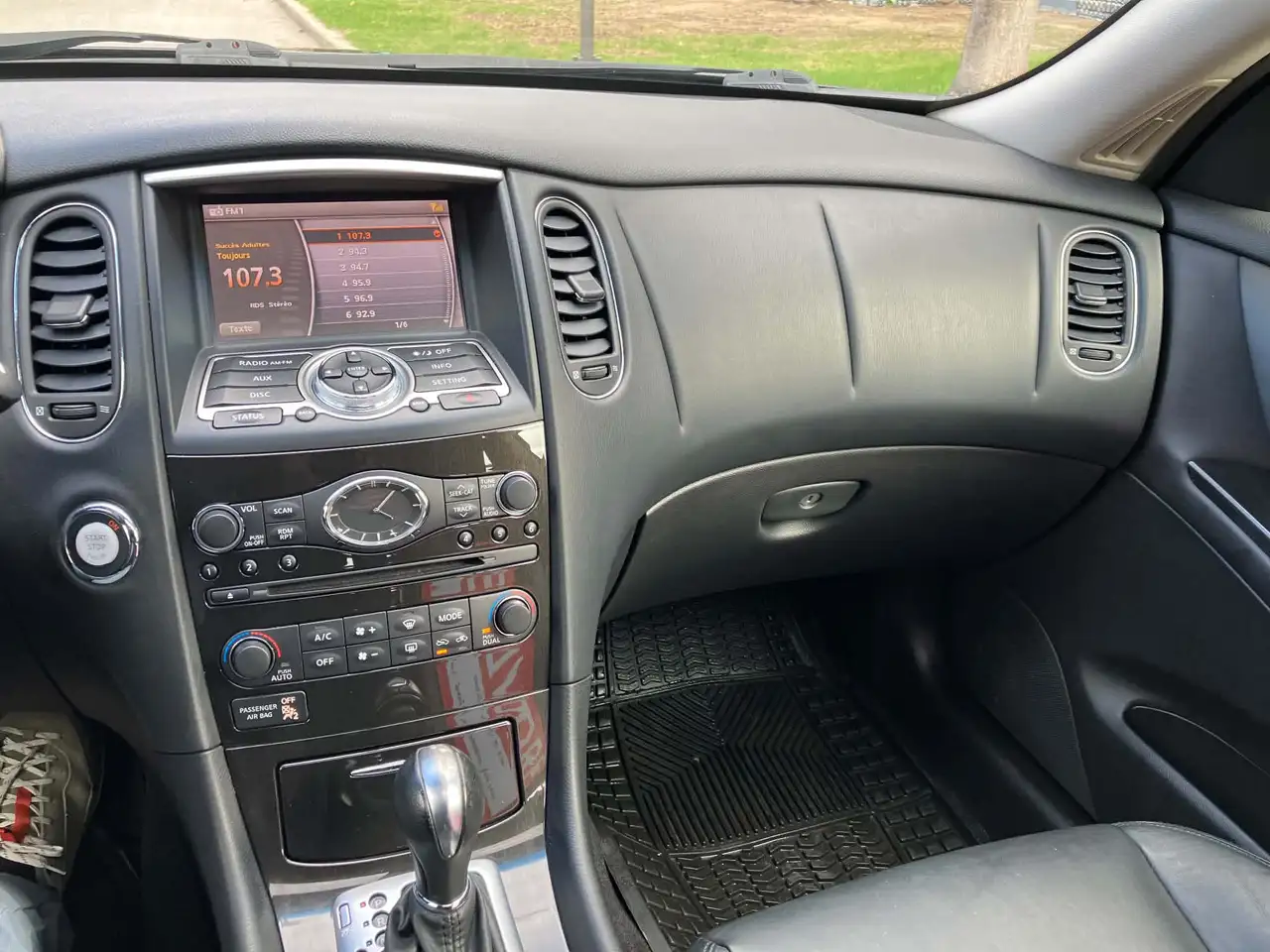 Infiniti QX50 снимка Infiniti QX50