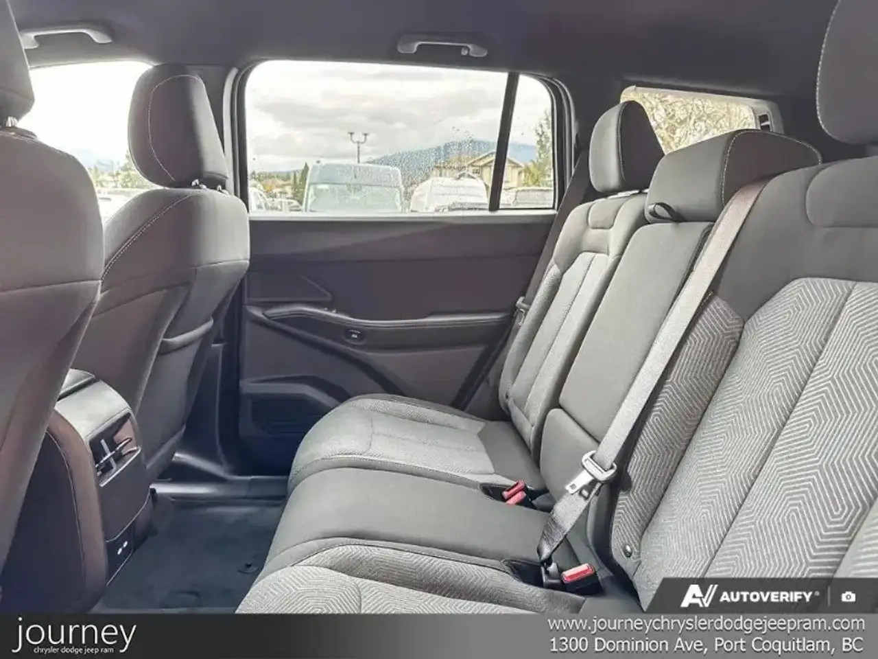 Jeep Cherokee снимка Jeep Cherokee