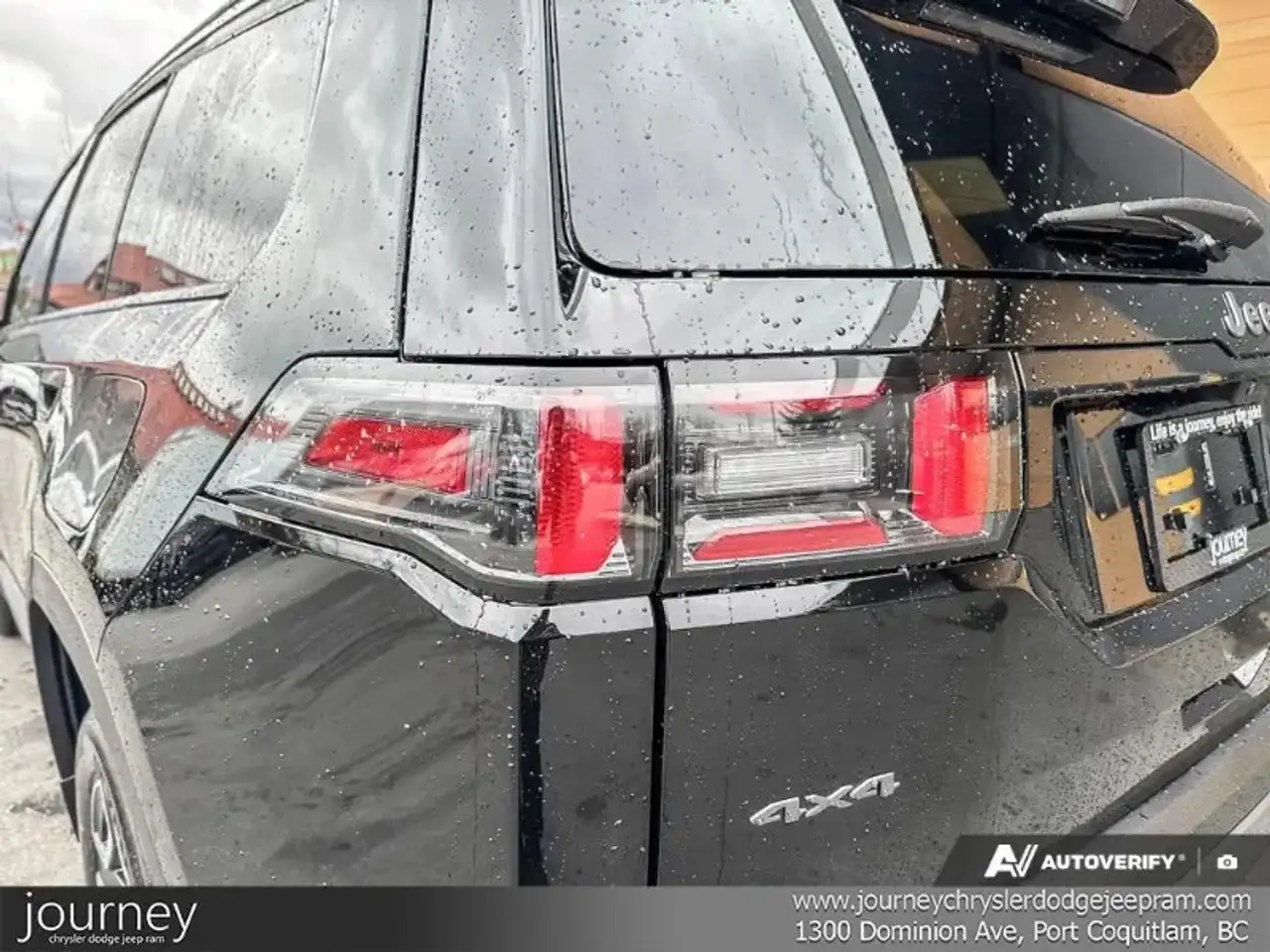 Jeep Cherokee снимка Jeep Cherokee
