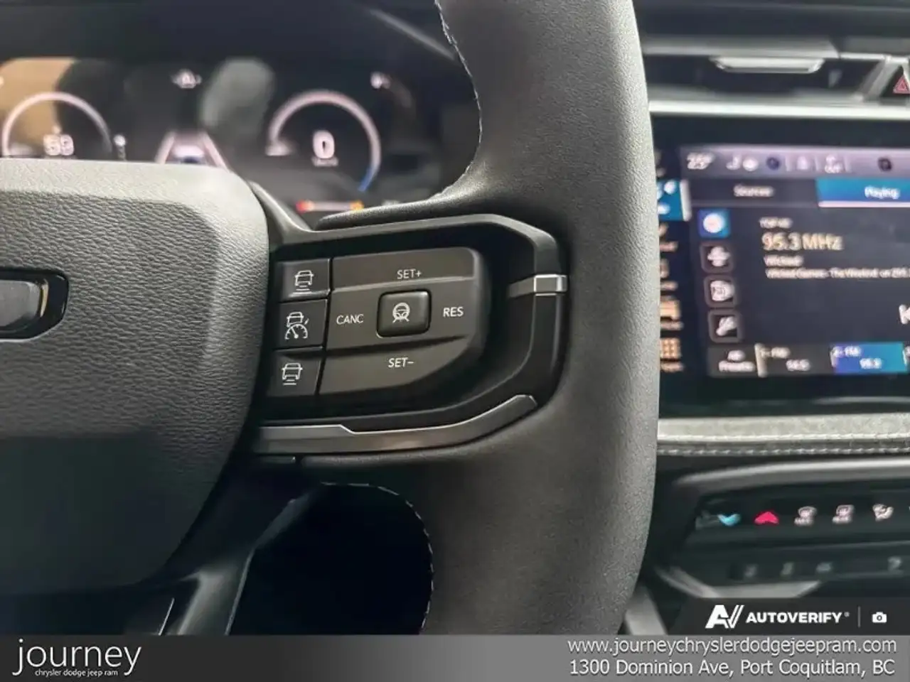 Jeep Cherokee снимка Jeep Cherokee