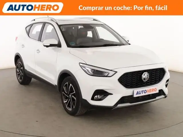 MG ZS view 8