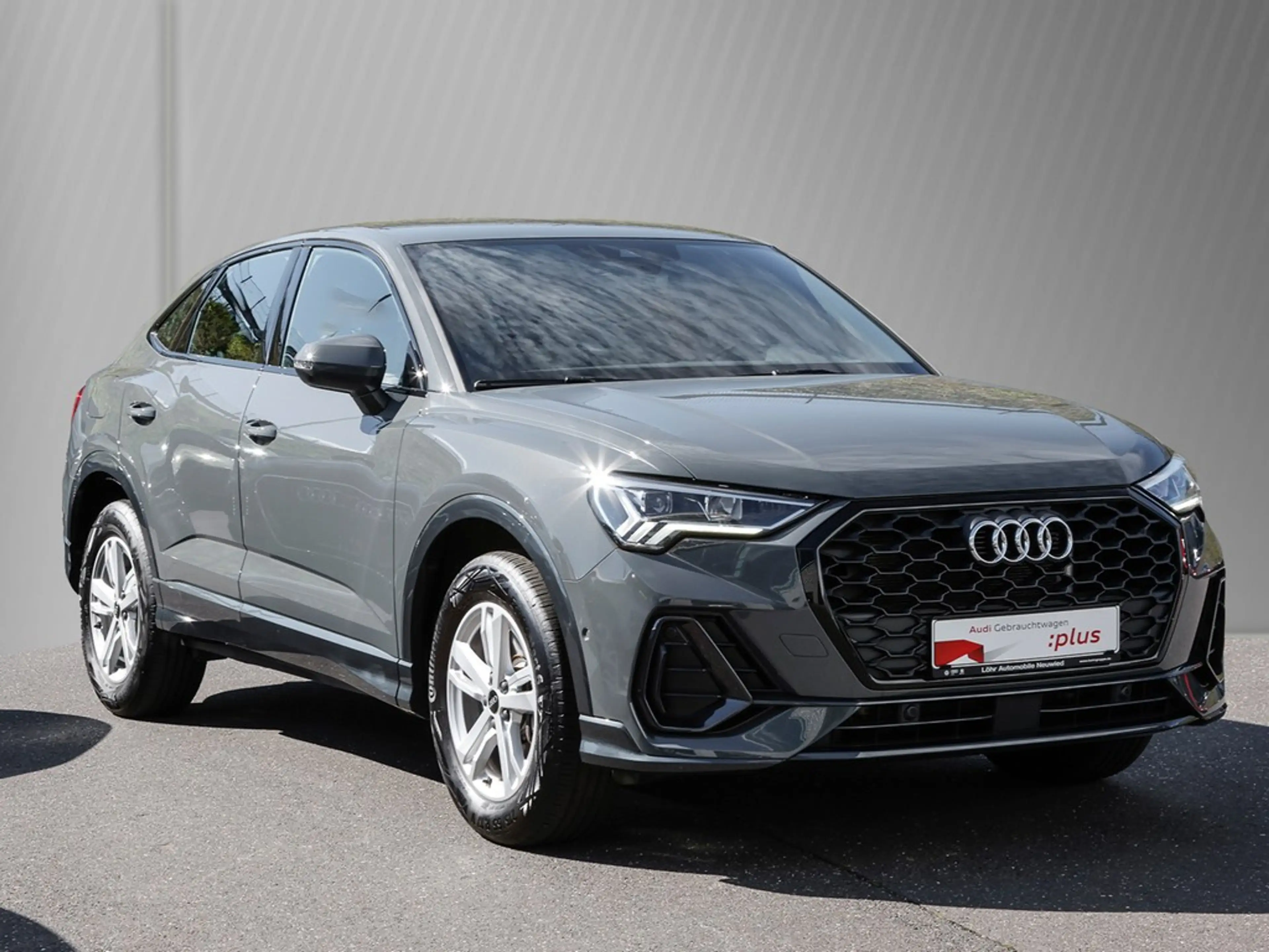 Audi Q3 Sportback 45 TFSI e S line Interieuer LED — photo 4