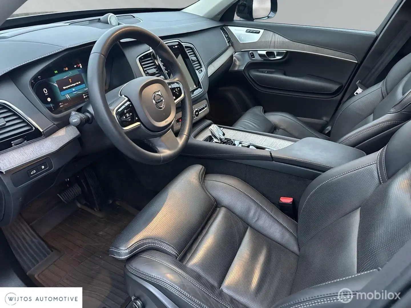 Volvo XC90 2.0 T8 Recharge AWD Ultimate Dark, B&W, Massage Noir - 2