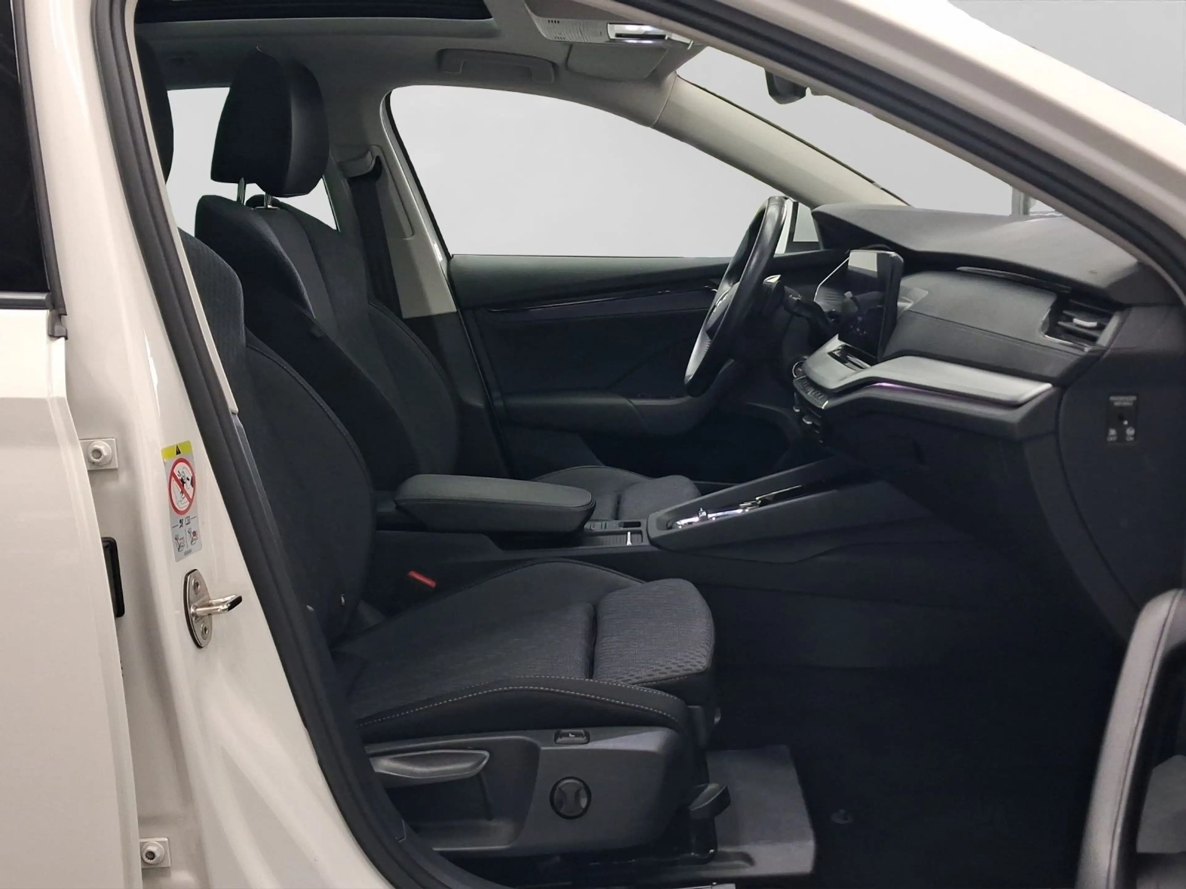 Skoda Octavia Combi 1.5 e-TEC DSG CLEVER LED NAVI PANO — photo 4