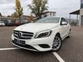 Mercedes-Benz A 180 A A 180 BlueEfficiency Weiß - thumbnail 3