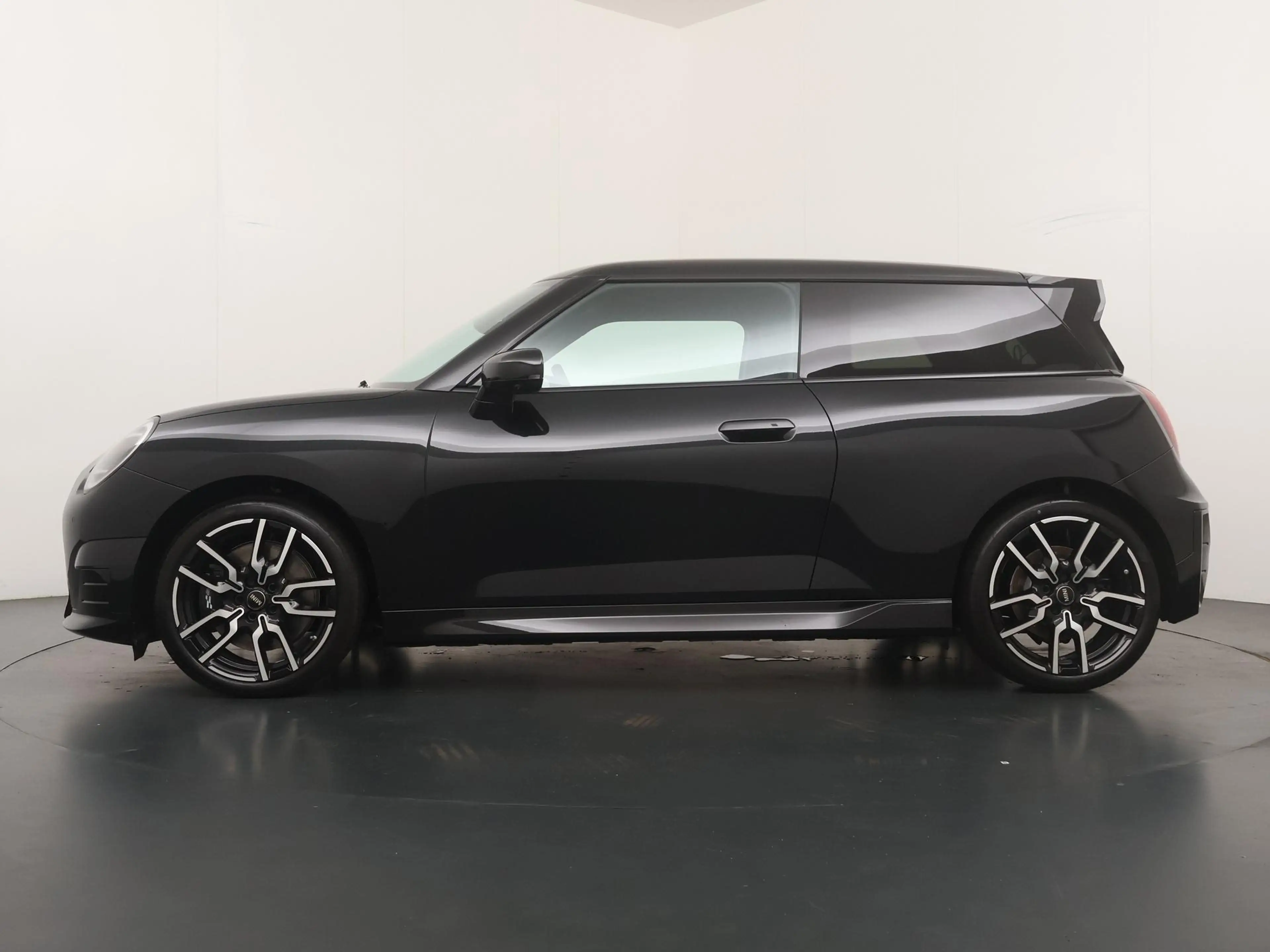 MINI Cooper E 3-Deurs | John Cooper Works Uitvoering + Pakket L — photo 12