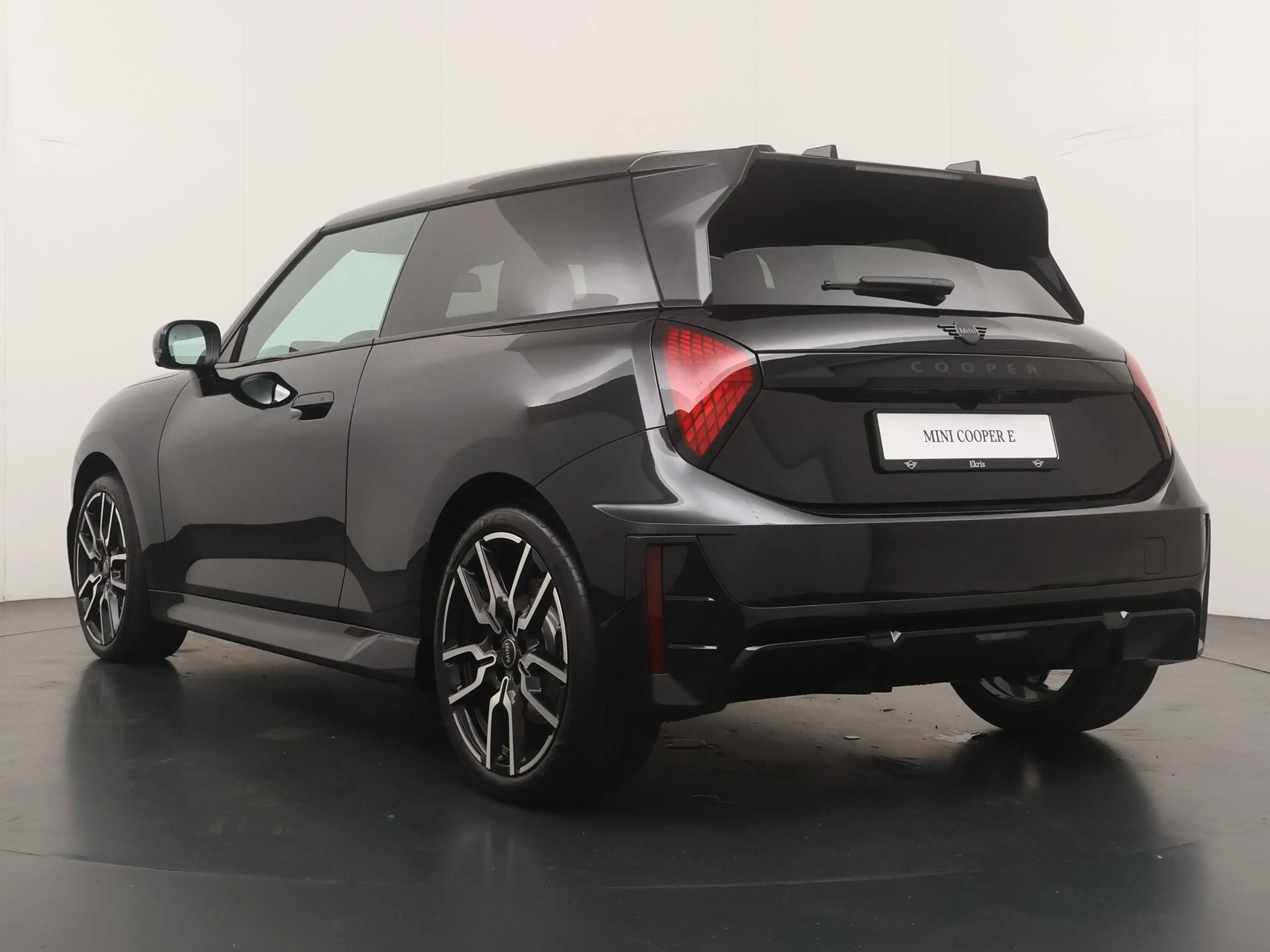 MINI Cooper E 3-Deurs | John Cooper Works Uitvoering + Pakket L — photo 11