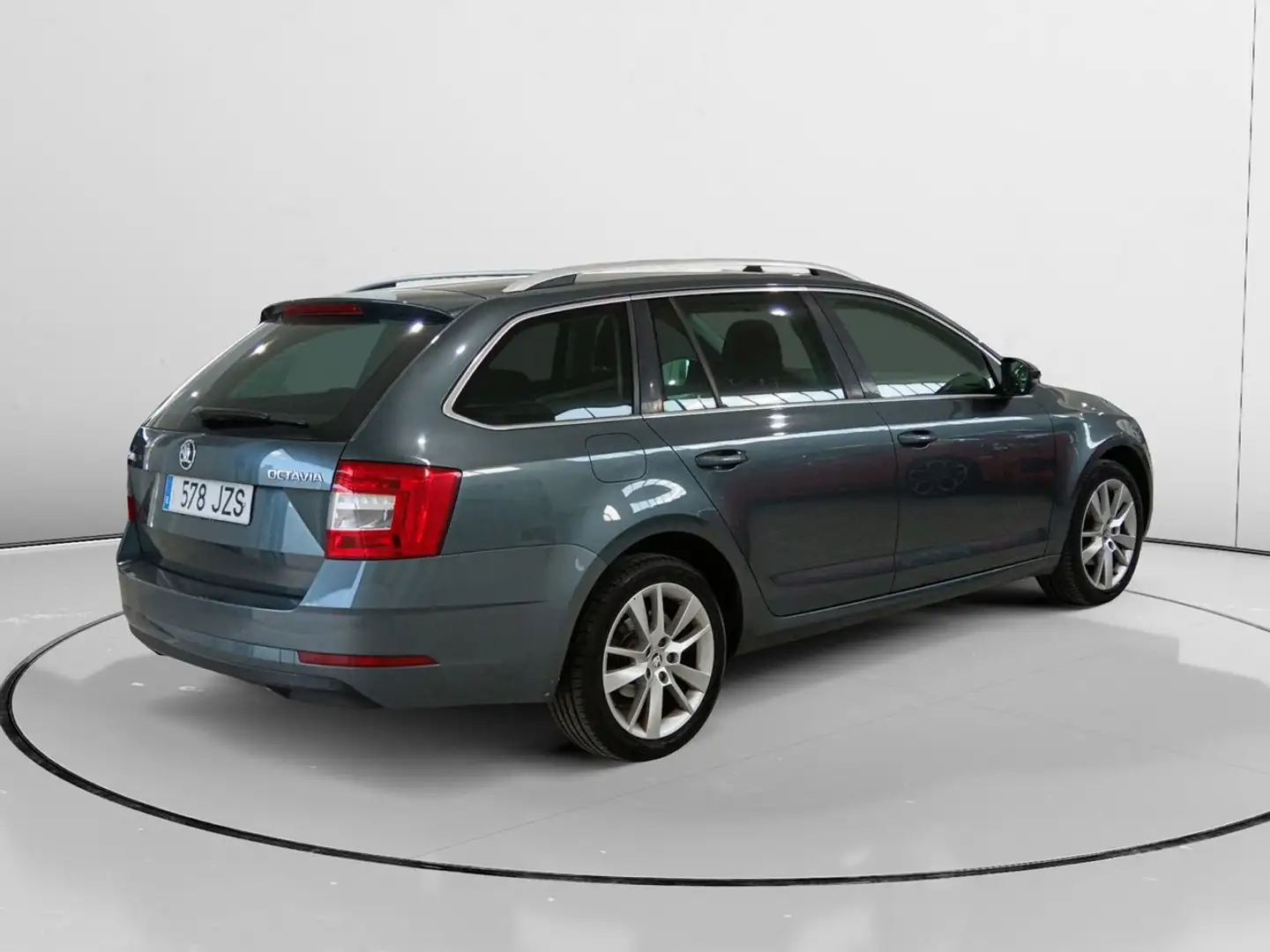 Skoda Octavia Ambition Gris - 2