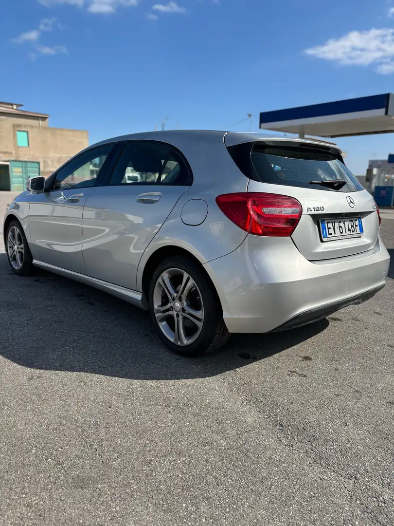 Mercedes-Benz A 180 A 180 cdi (be) Executive Argento - 2