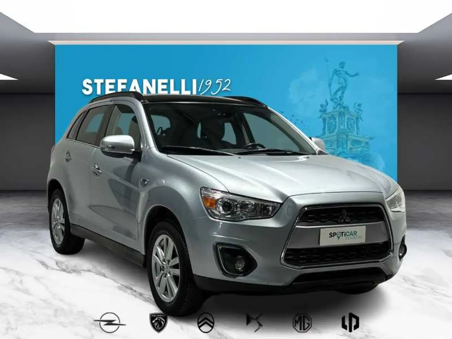 Mitsubishi ASX I - ASX 1.8 Intense Panoramic 4wd FL Argento - 1