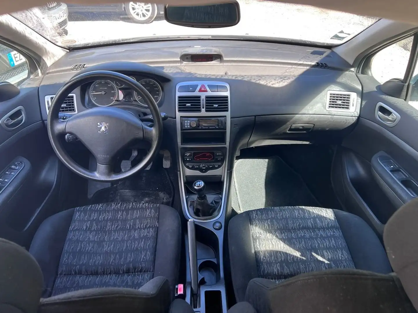 Peugeot 307 1.6 HDi 110cv 2éme main Gris - 2