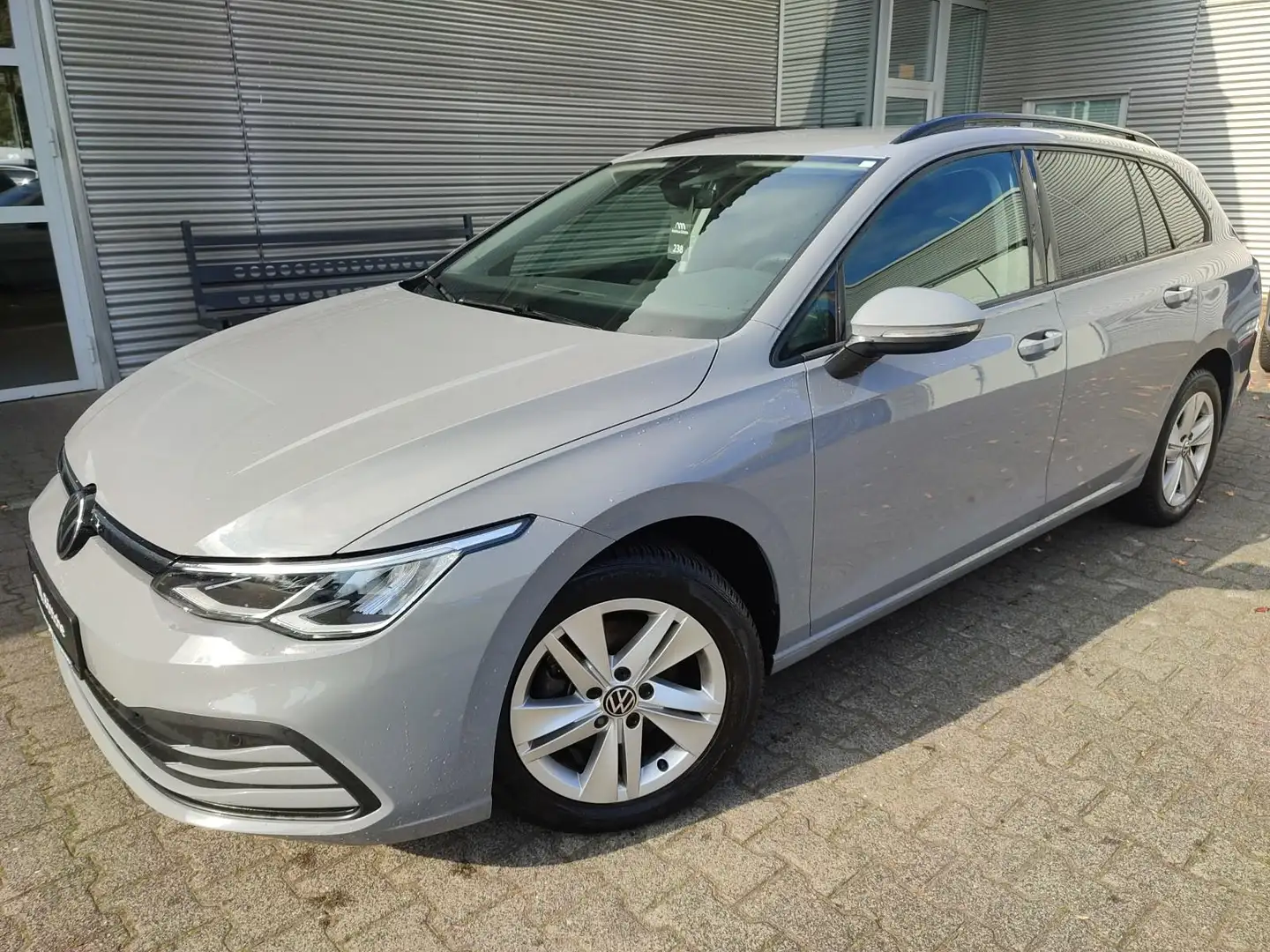 Volkswagen Golf 1.0 eTSI,Klima,SHZ,Fahrassistenzsysteme,Tempomat,N Gris - 1