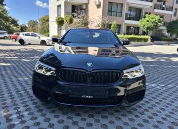 BMW M550i xDrive 462 CV V8 M-Sport - 115.000 km