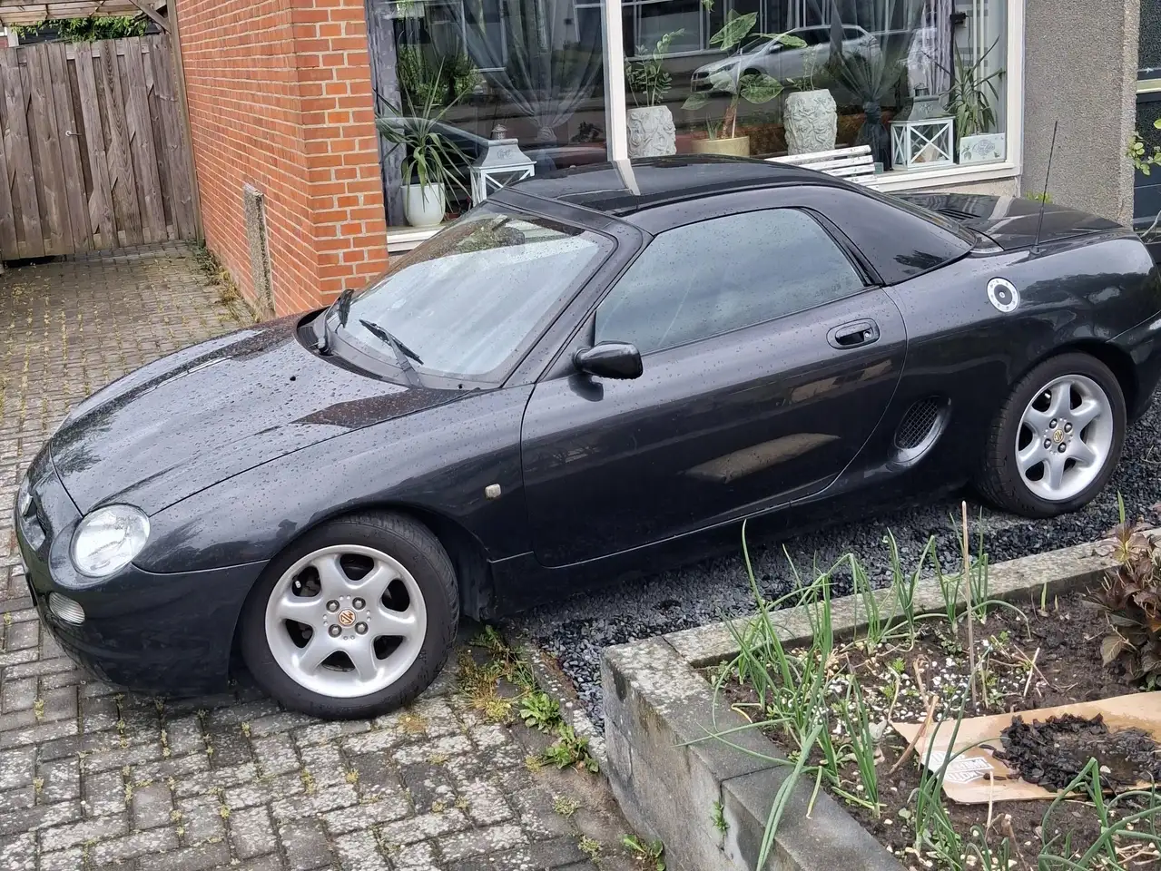 MGF 1.8i, foto 3