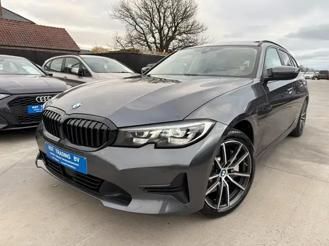BMW 330 E TOURING PANO-DAK CAMERA HIFI ADAPTIF CRUISE LED