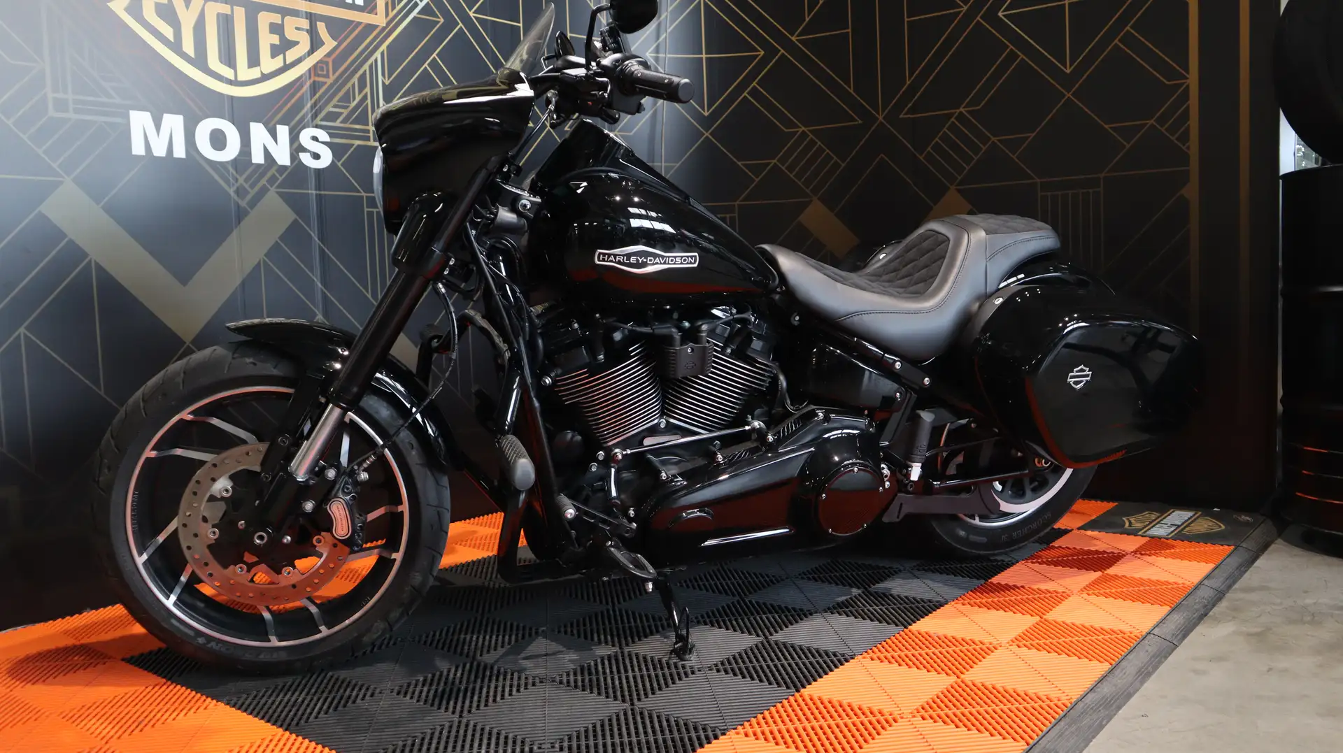Harley-Davidson Sport Glide Negru - 2