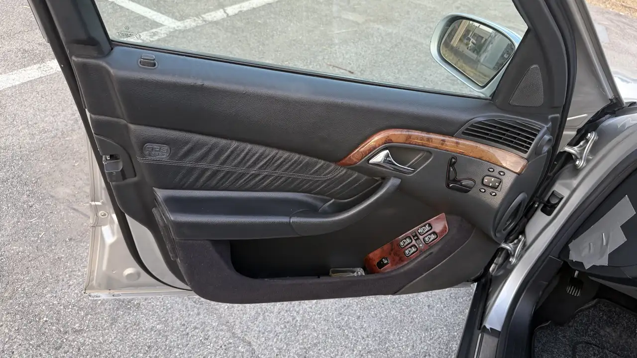 Mercedes-Benz S 320, foto 10