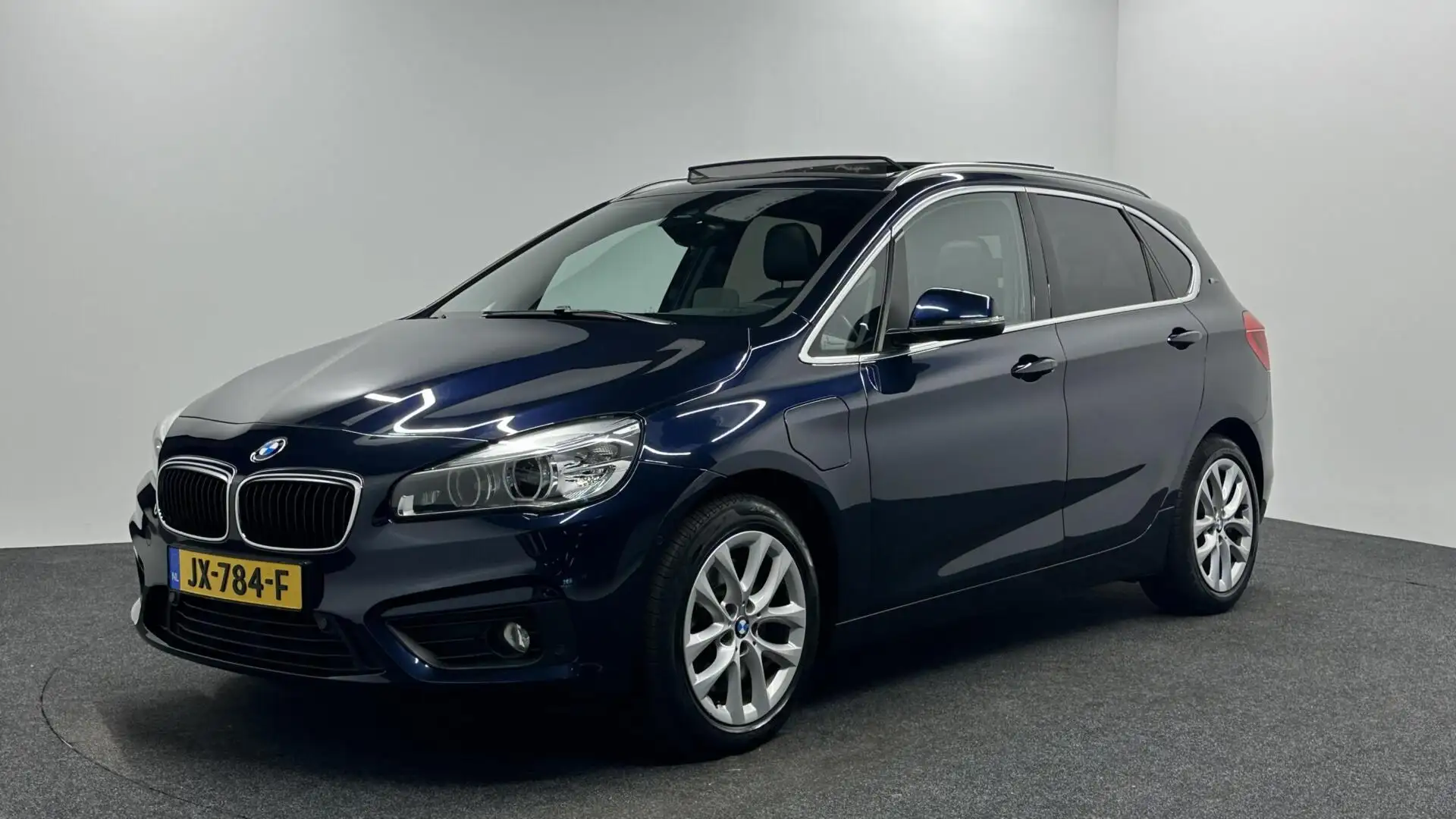 BMW 225 2-serie Active Tourer 225xe Centennial High Execut Blauw - 1