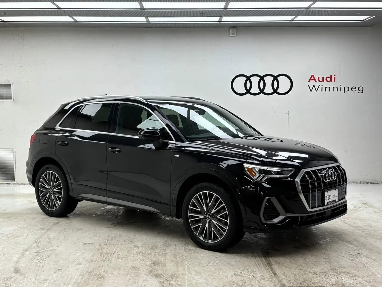 2022 Audi Q3