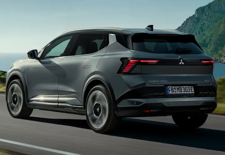 Mitsubishi Eclipse Cross PHEV Kaiteki 4WD 2023, foto 18