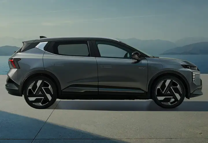 Mitsubishi Eclipse Cross PHEV Kaiteki 4WD 2023, foto 24