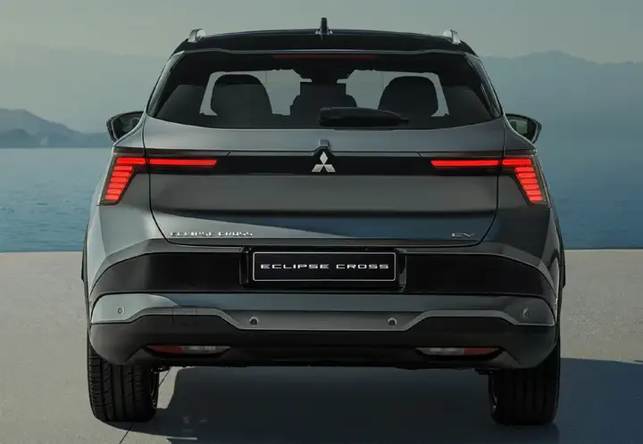 Mitsubishi Eclipse Cross PHEV Kaiteki 4WD 2023, foto 16