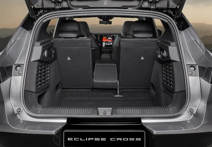 Mitsubishi Eclipse Cross PHEV Kaiteki 4WD 2023, foto 23