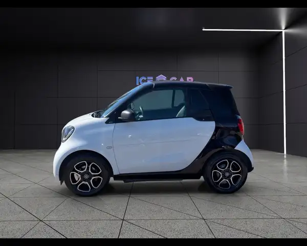 Smart Fortwo view 8