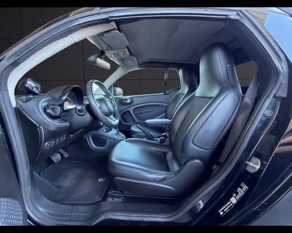 Smart Fortwo view 9