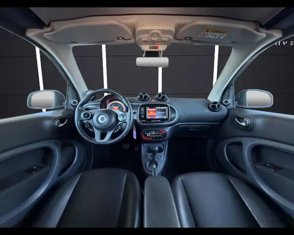 Smart Fortwo view 10