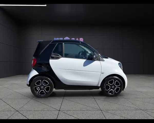 Smart Fortwo view 4