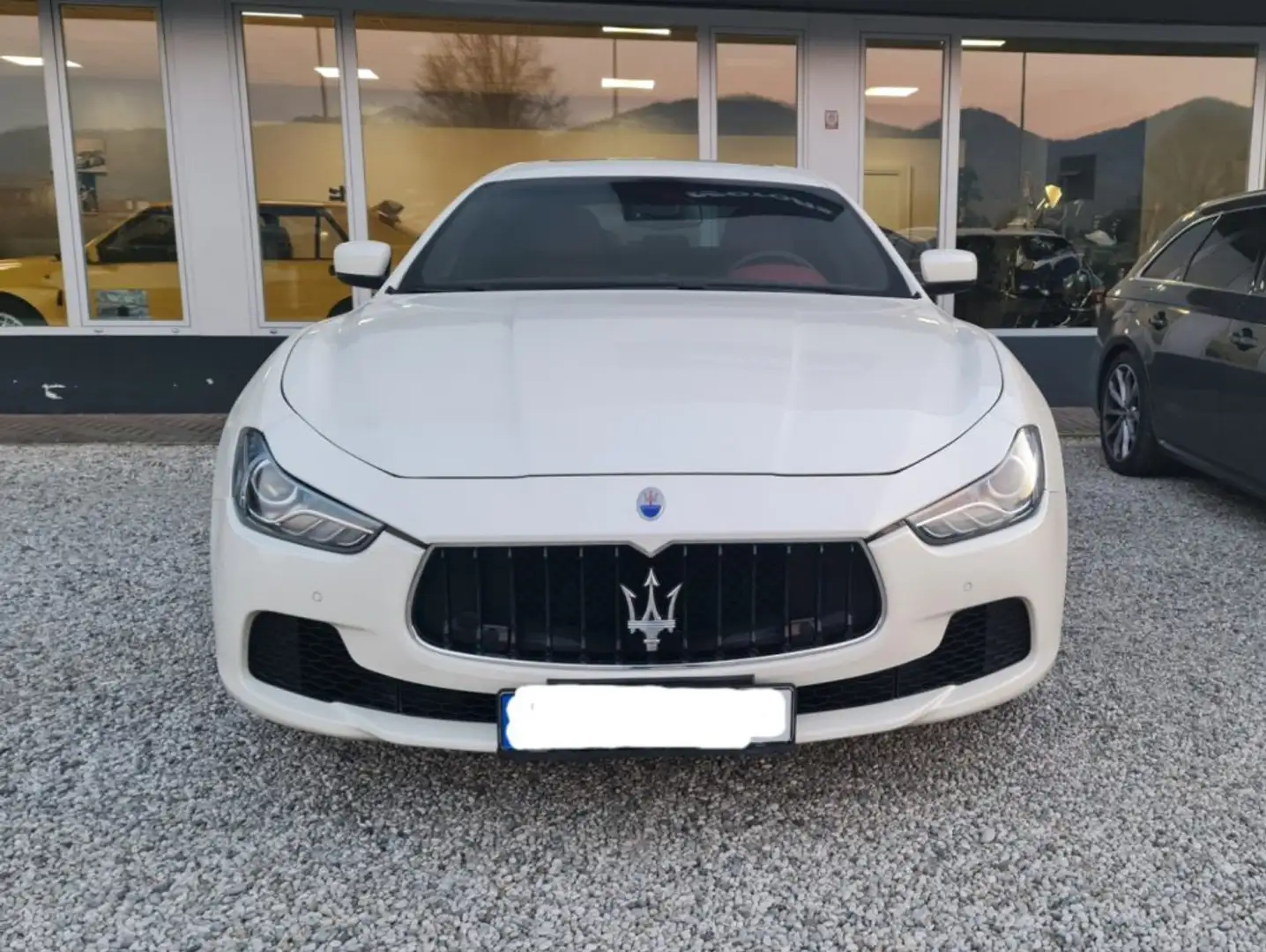 Maserati Ghibli V6 Diesel Bianco - 2
