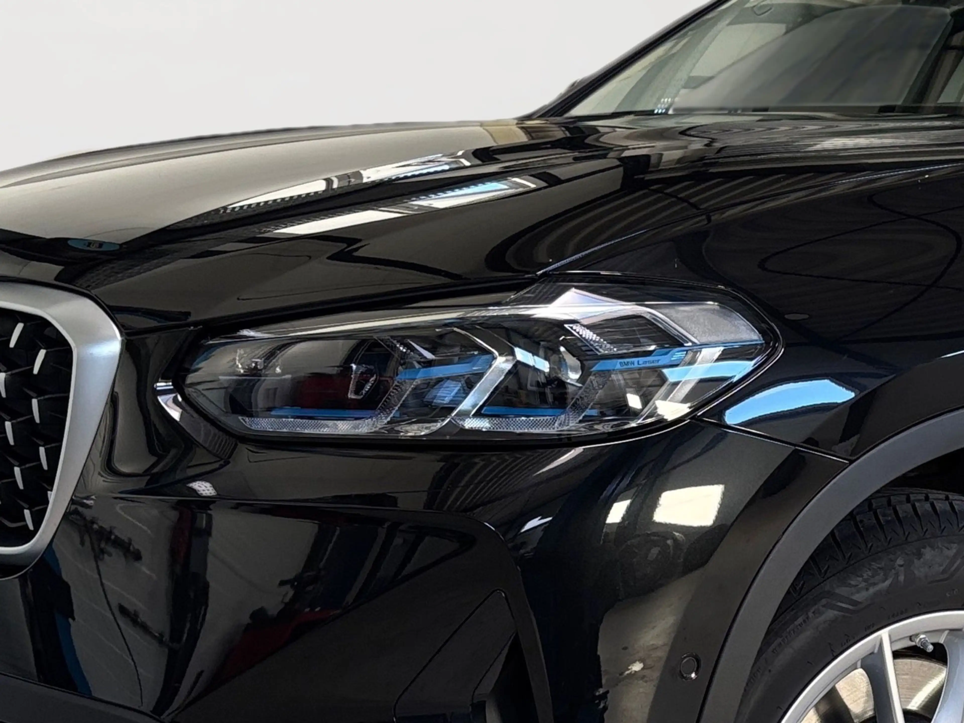 BMW X4 xDrive 30d -- AHK/ Innovation/ Memory/ Leder — photo 7