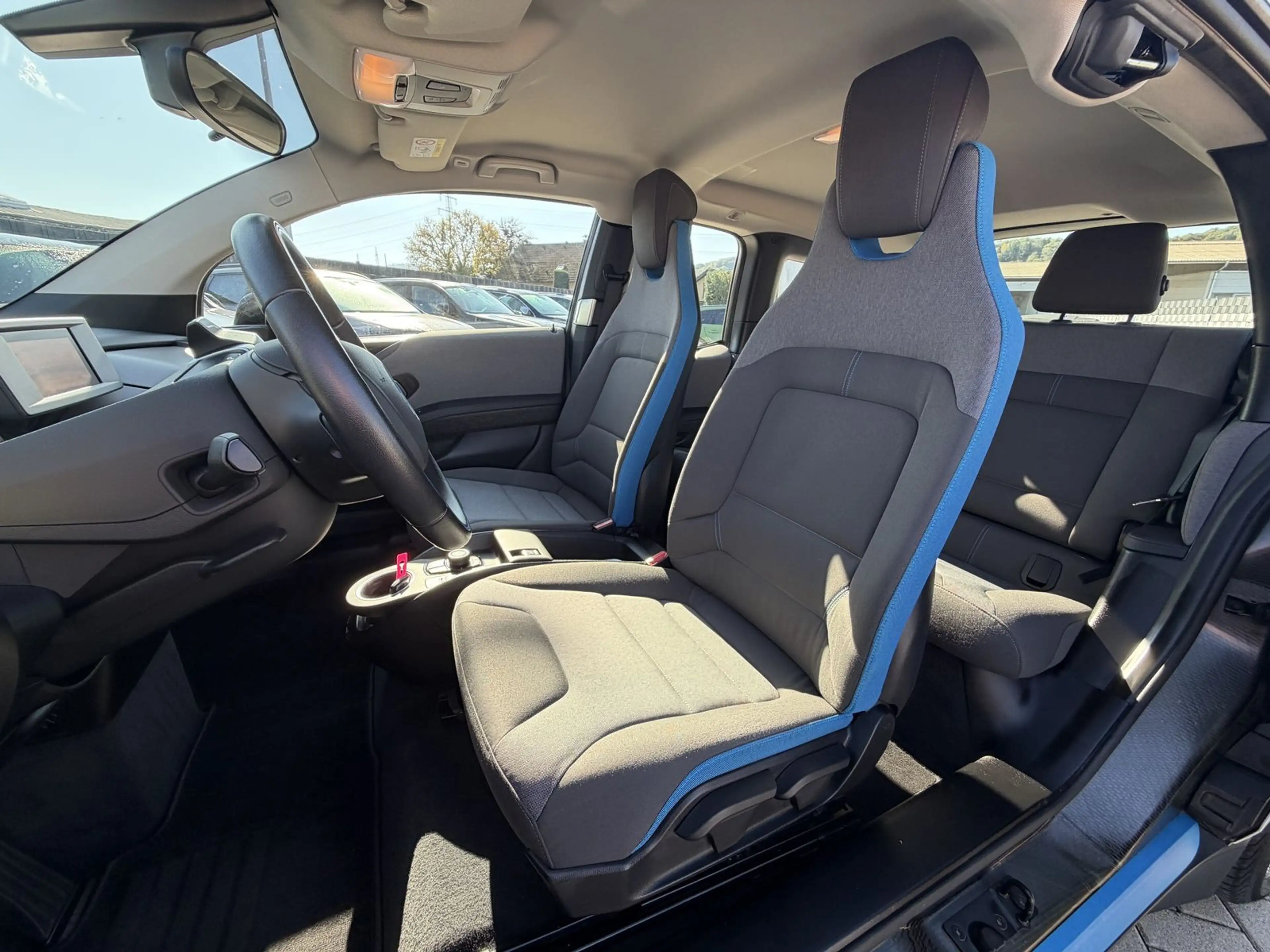 BMW i3 |Wärmepumpe|92,9%SoH|42 kWh |310km|1. Hand| — photo 4