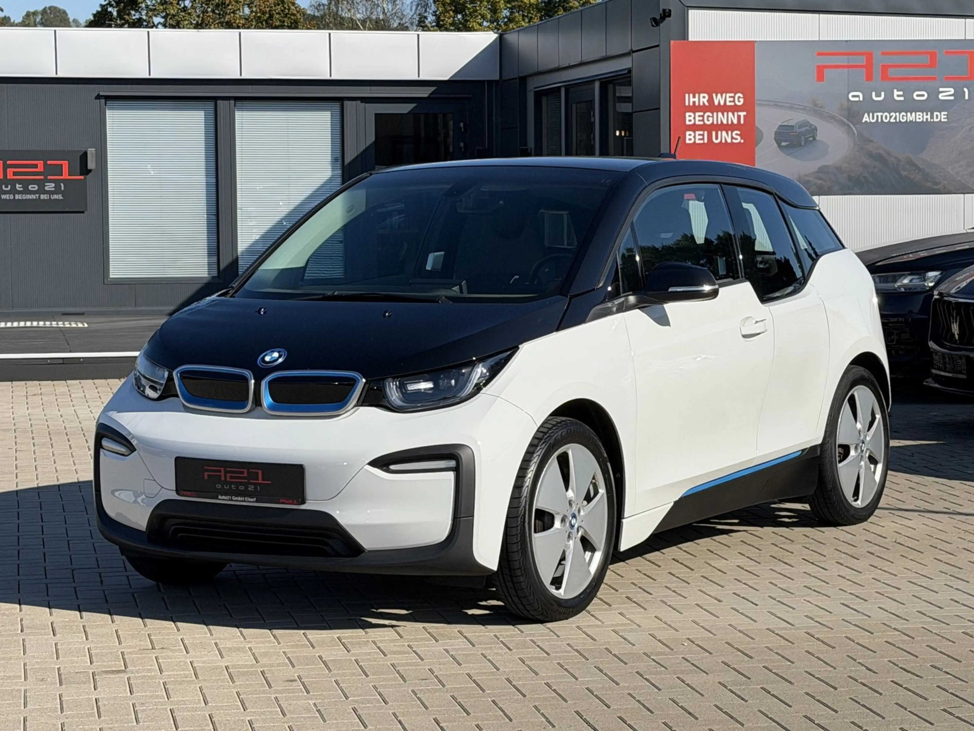 BMW i3 |Wärmepumpe|92,9%SoH|42 kWh |310km|1. Hand|