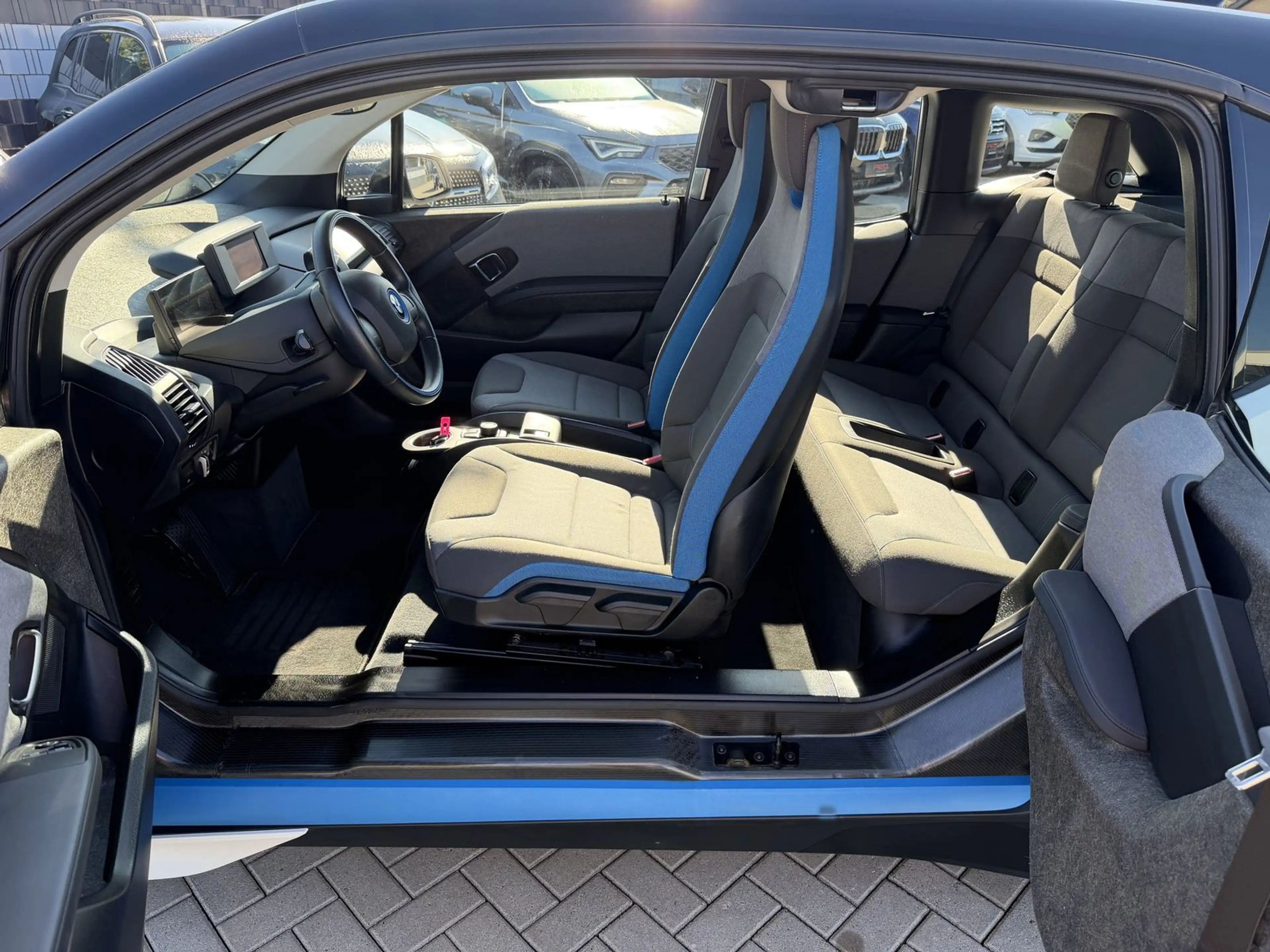 BMW i3 |Wärmepumpe|92,9%SoH|42 kWh |310km|1. Hand| — photo 8