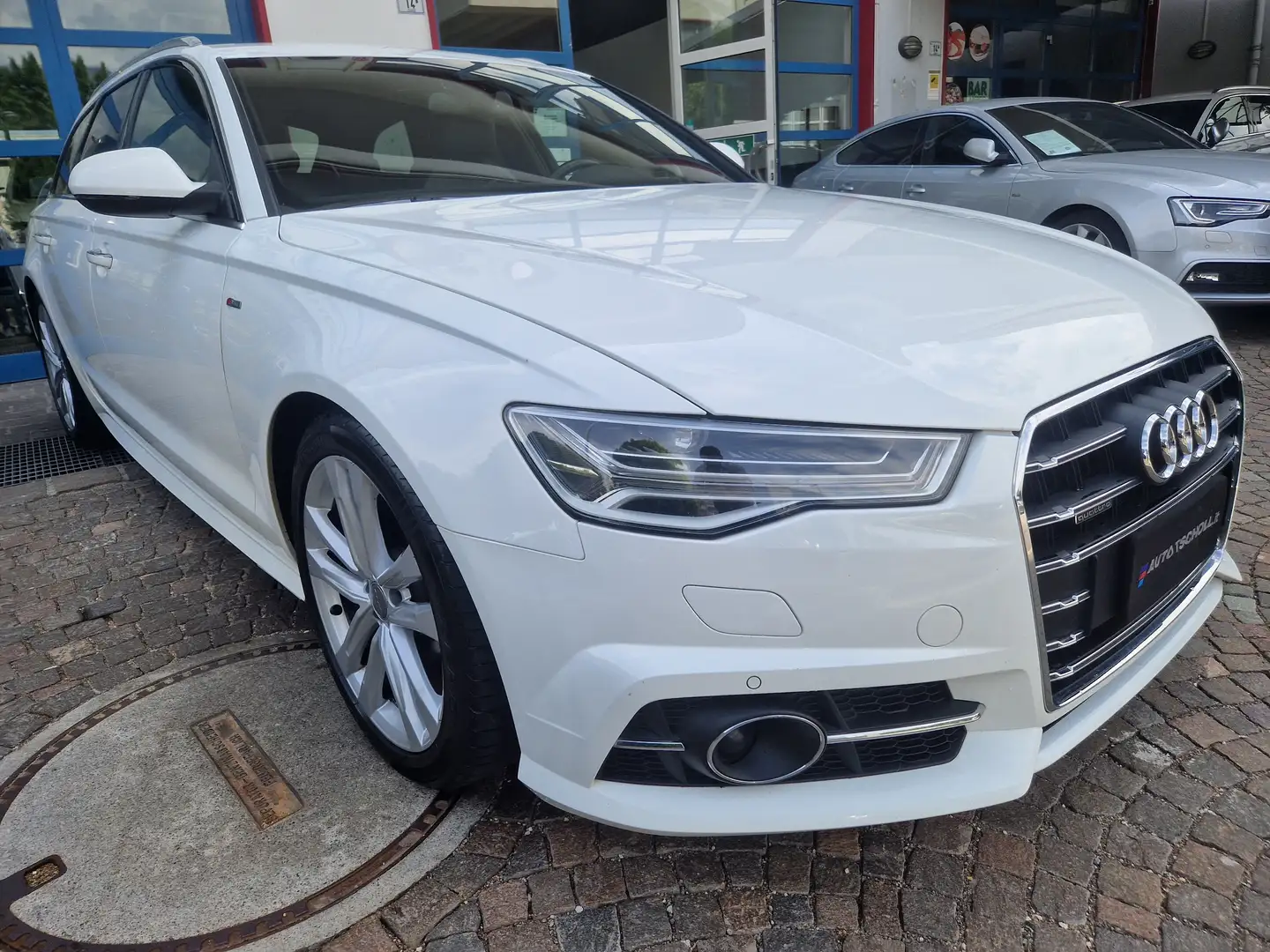 Audi A6 Av. 2.0 TDI 190Cv quattro S-Tr. Matrix S line+ ACC Bianco - 2