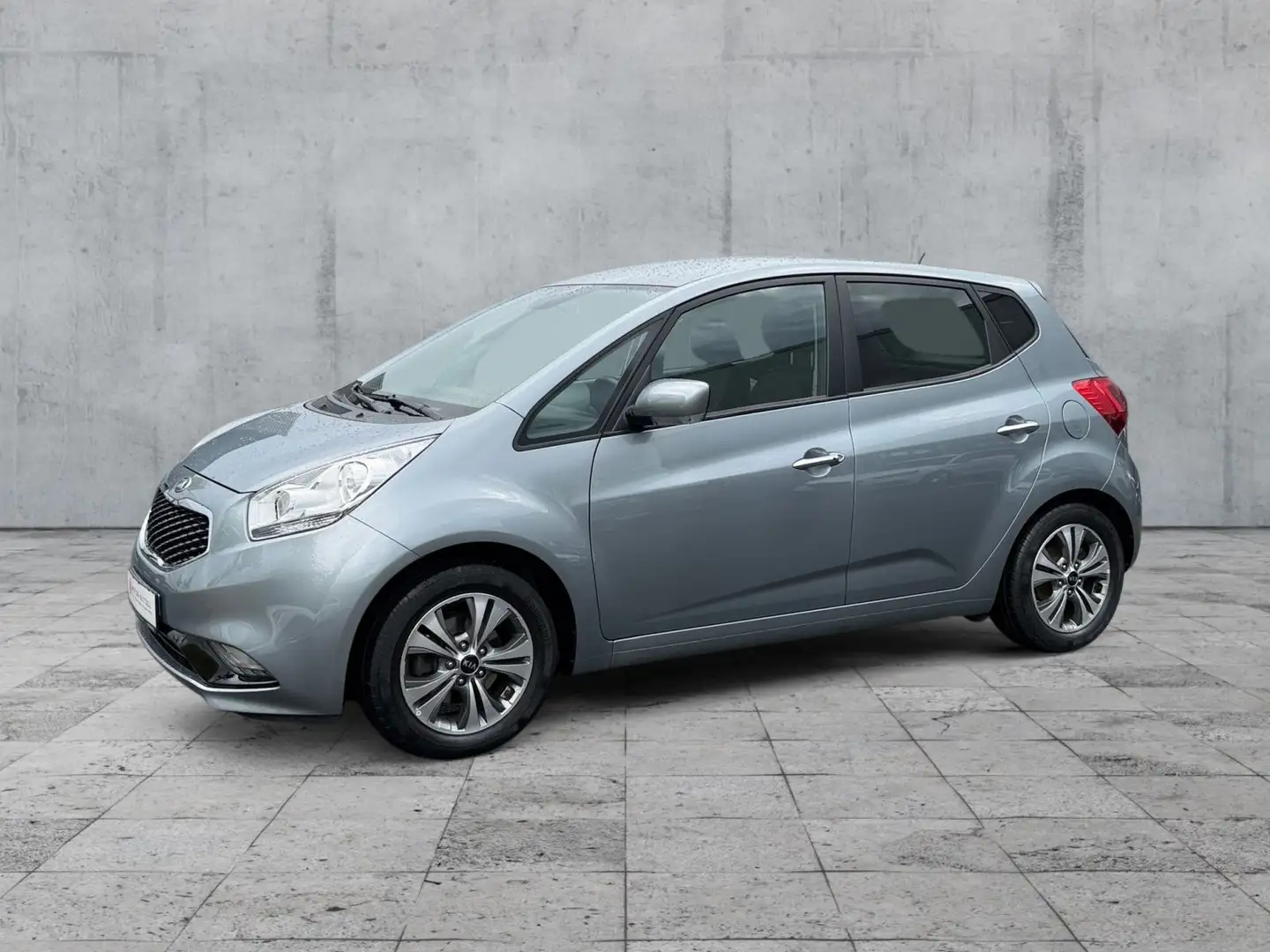 Kia Venga 1.6 DREAM TEAM LED+NAV+SHZ+RFK+MFA+MFL Silber - 2