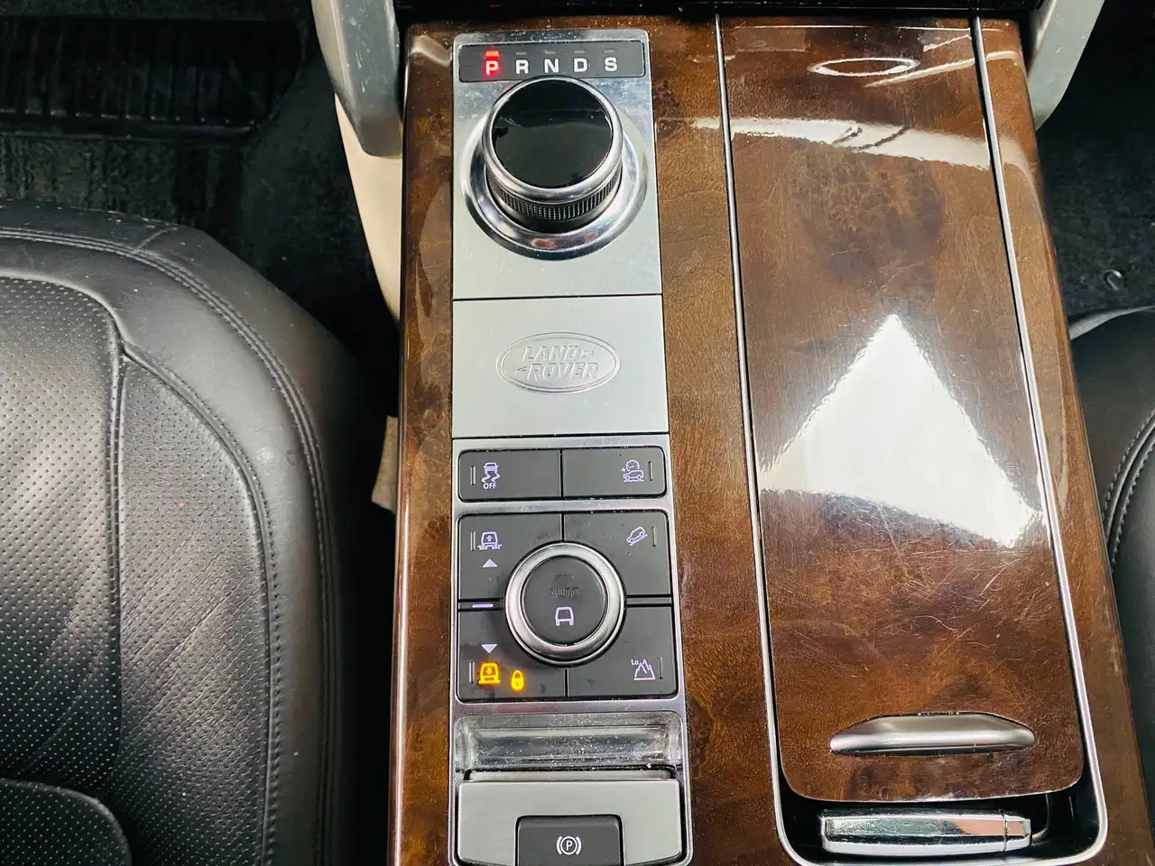 Land Rover Range Rover снимка Land Rover Range Rover