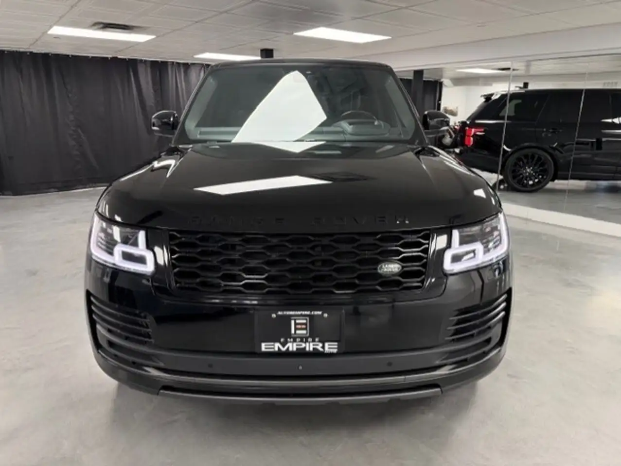 Land Rover Range Rover снимка Land Rover Range Rover
