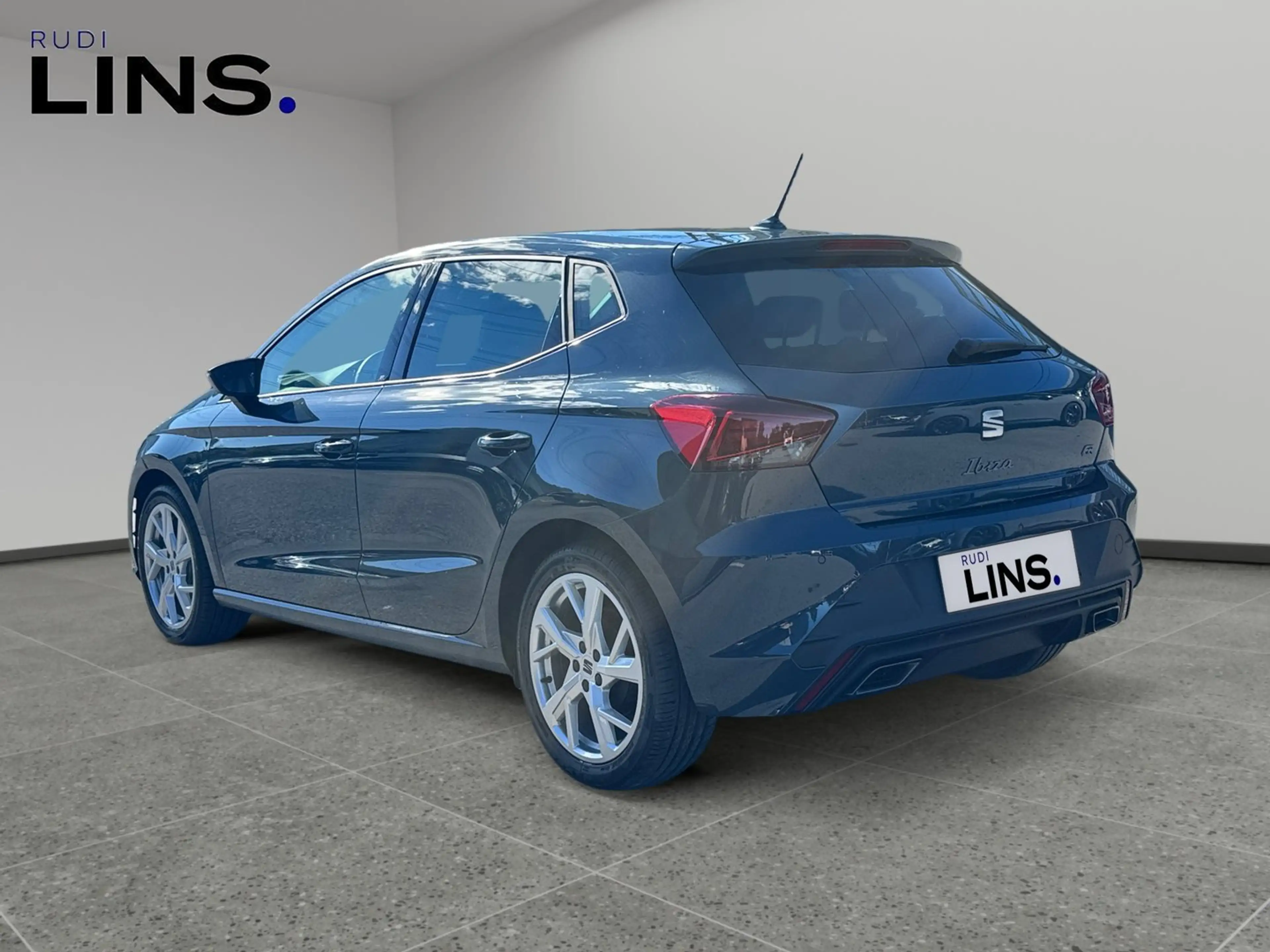 SEAT Ibiza FR Edition 1.0 TSI 95PS — photo 3