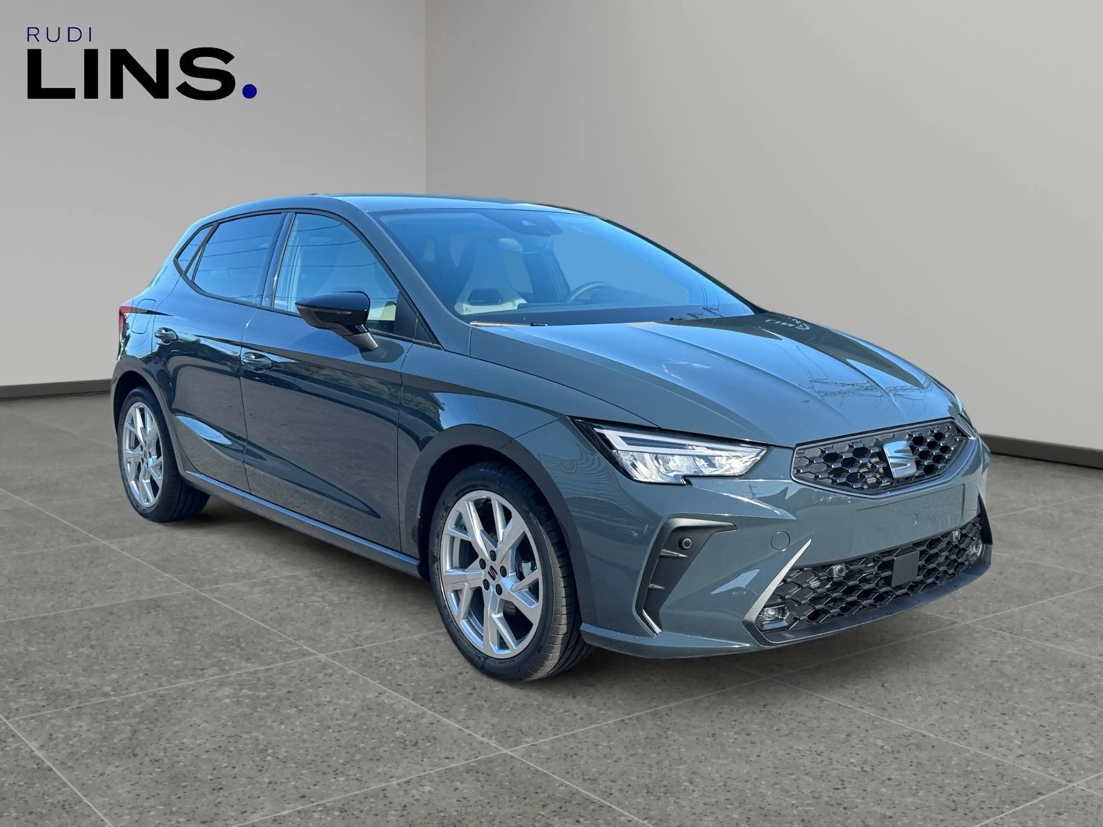 SEAT Ibiza FR Edition 1.0 TSI 95PS — photo 7